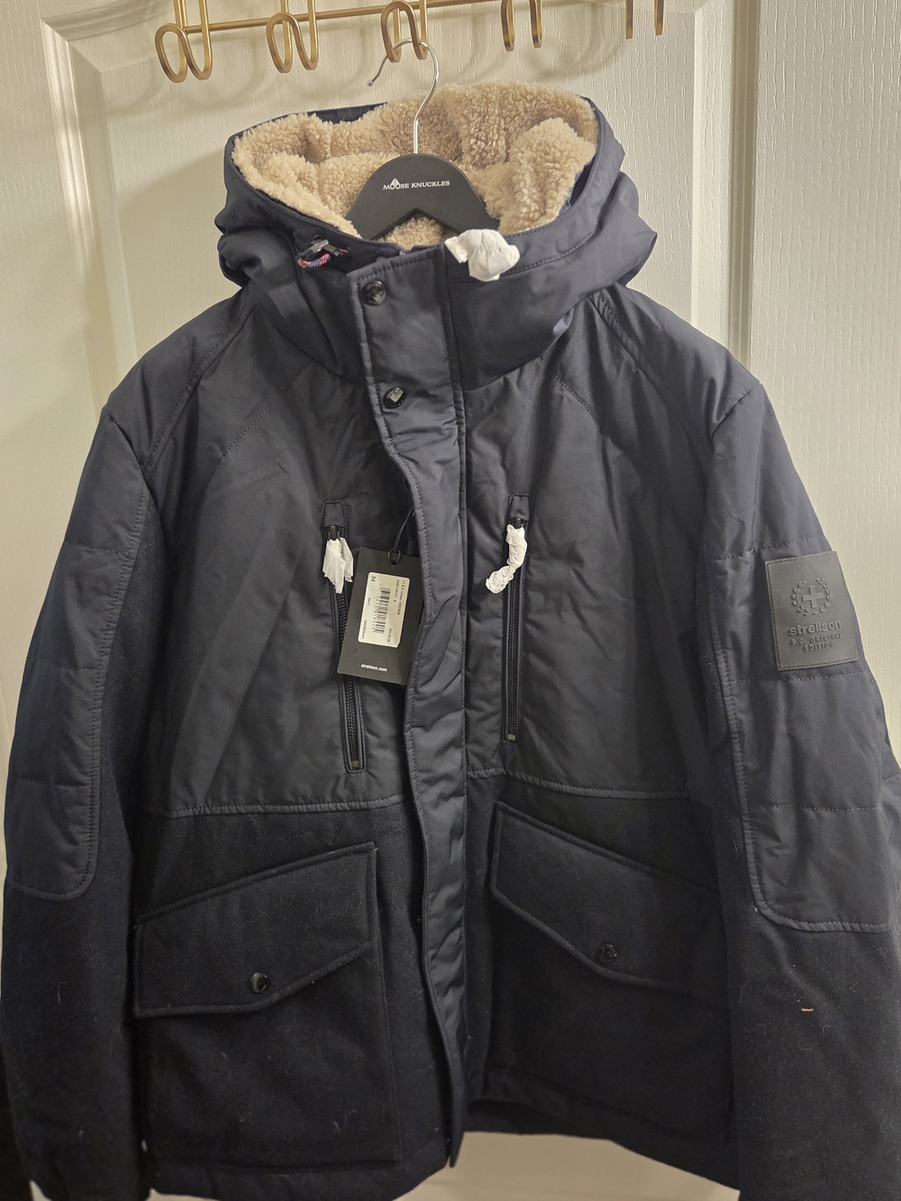 Strellson Navy Men's Hooded Puffer Jacket with Shearling Lining